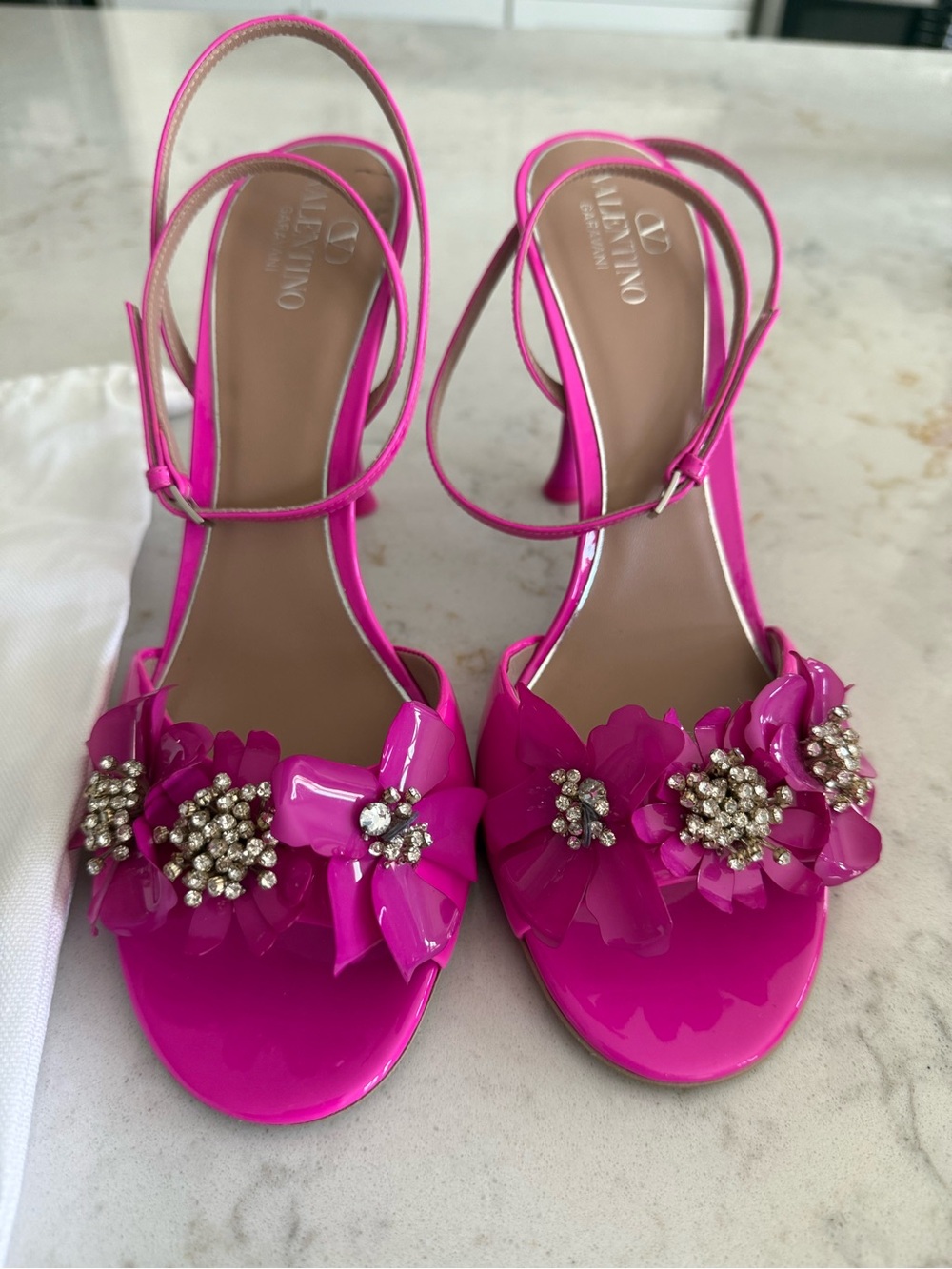 Valentino Garavani Fuchsia Patent Floral Crystal Slingback Sandals *Authentic*